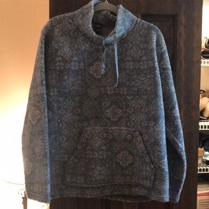 Fleece top in blue gray and cream